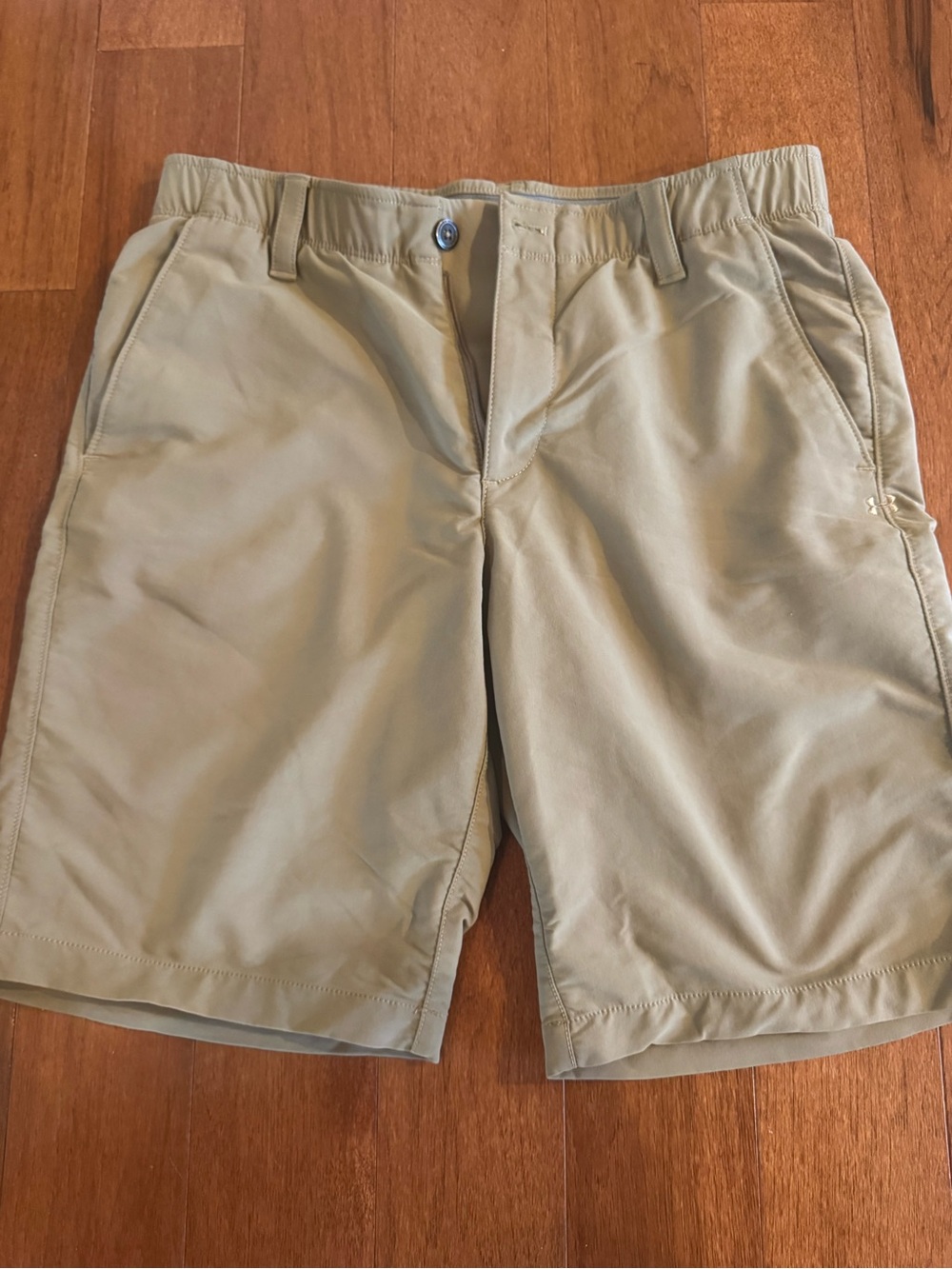 Under Armour Men’s Tan Athletic Shorts